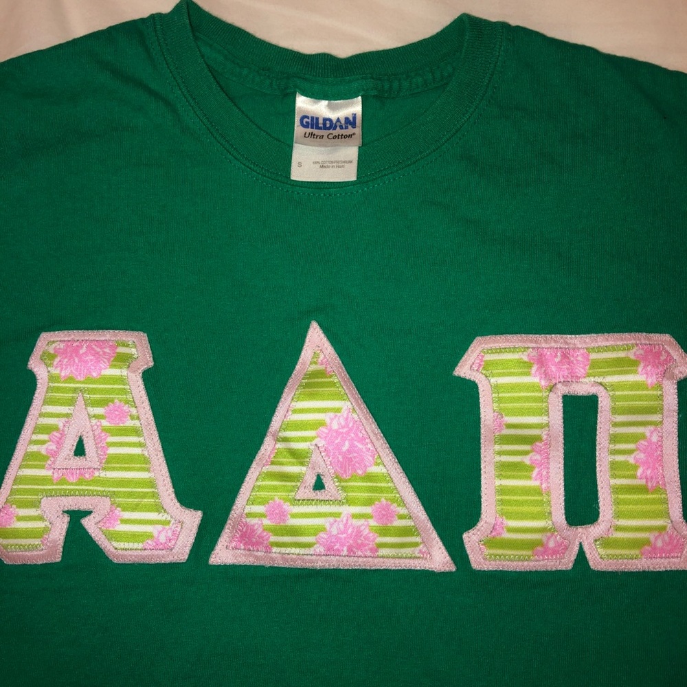 ADPi tee